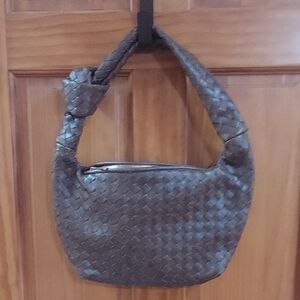 Chic Woven Brown Hobo Bag